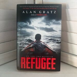 Refugee by Alan Gratz Hardcover